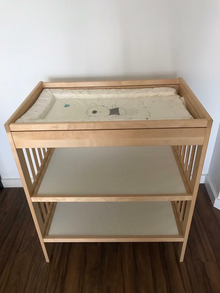 baby change table gumtree